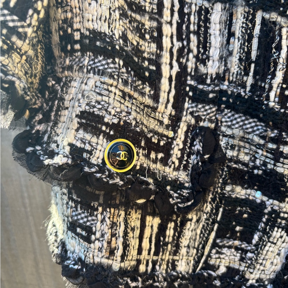 Jacket - Picture 6 of 10